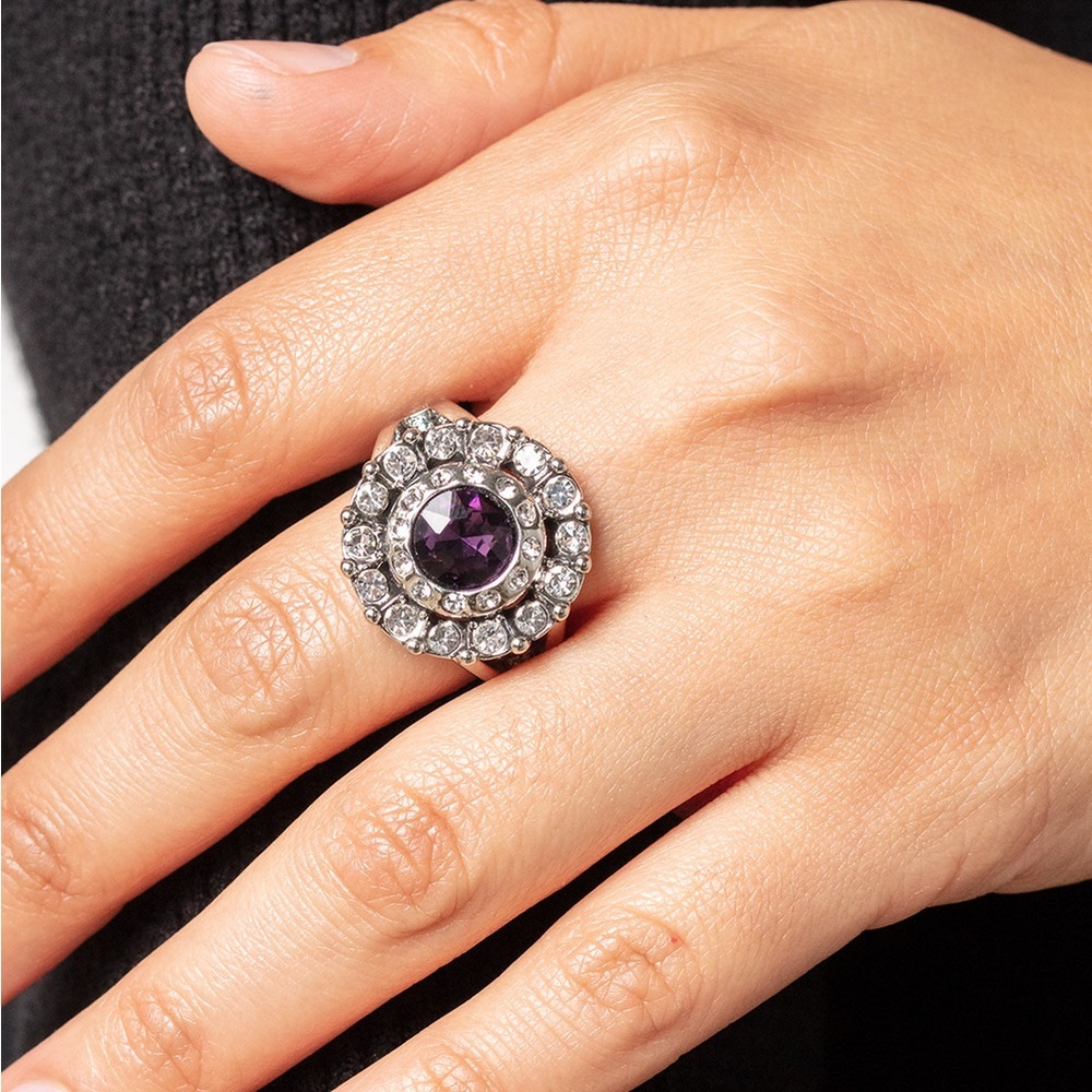 NEW Vintage Purple & Silver Diamond Rhinestone Stretch Ring Fashion Jewelry